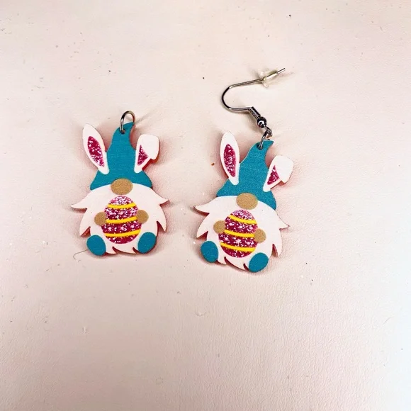 Easter Gnome Bunny Earrings - Picture 1 of 2